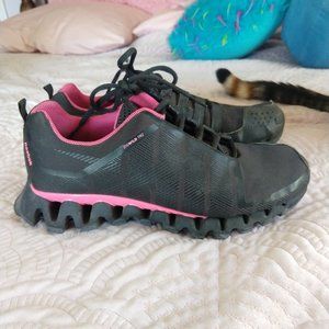 Reebok Zigwild Sneakers